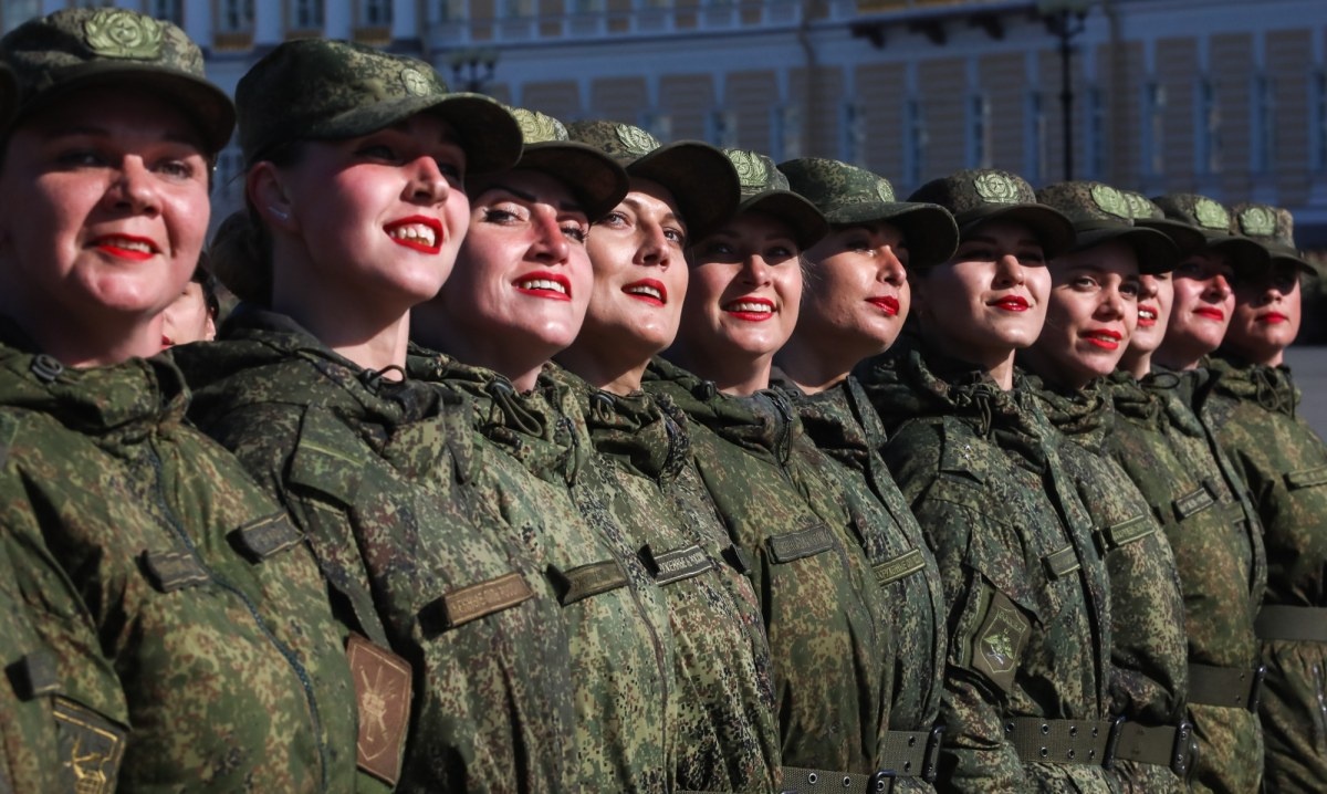 Nowa strategia Rosjan. Na front wysyłają kobiety