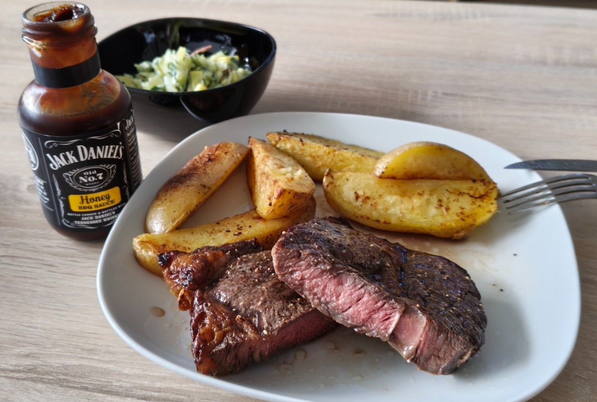 bbdee0cc-0932-4d95-8ca1-04360ccb324d