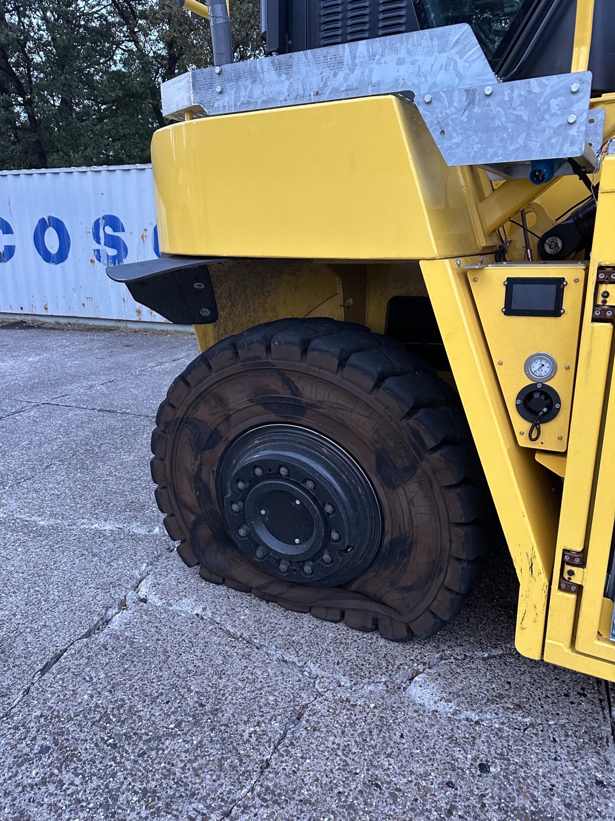 37d84602-ee1b-4bb3-9e4c-d8f25bda630a