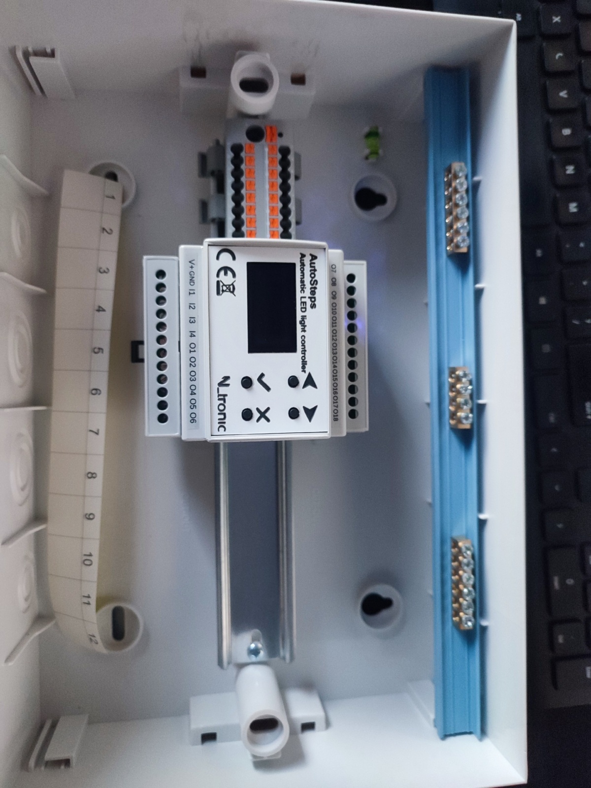 1e218d4a-c888-4ad8-aac3-83cca4ad481f