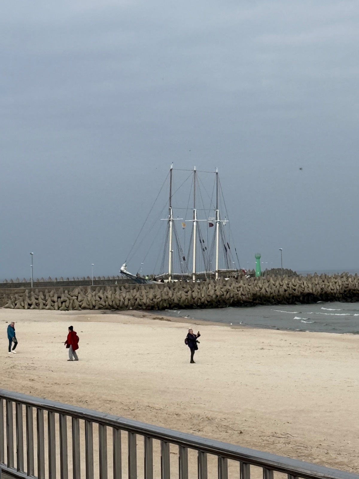 da073949-f360-410b-ab33-d748455fd525