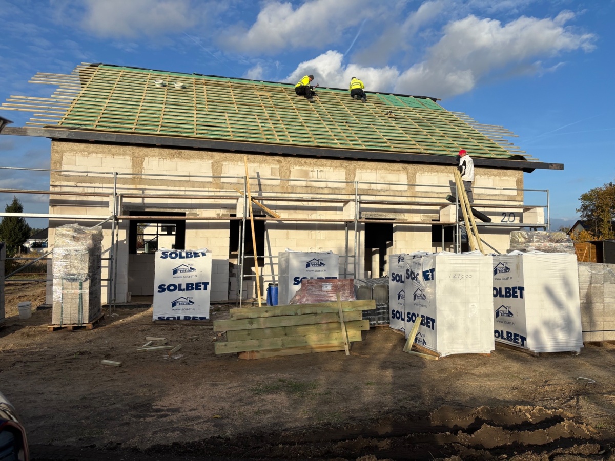 17d1f4ff-e5df-42d9-835a-1c9ca8c183d1