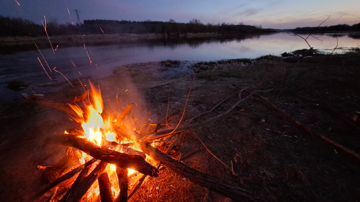 9b01f8f5-a0a7-452f-a38c-cfdfc30aad11