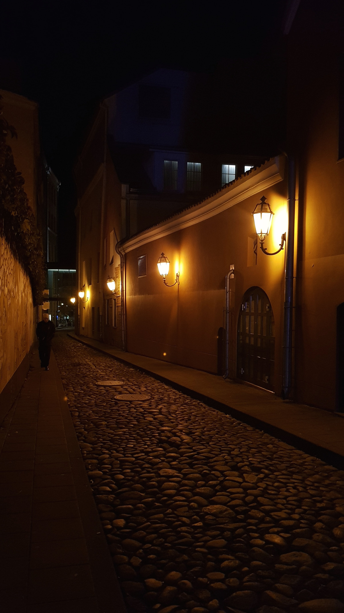 3583fb60-cd7c-42c4-805b-0d74b3f84292