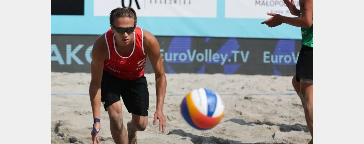 Świetny występ siatkarzy plażowych na MŚ. Polacy powalczą o złoto