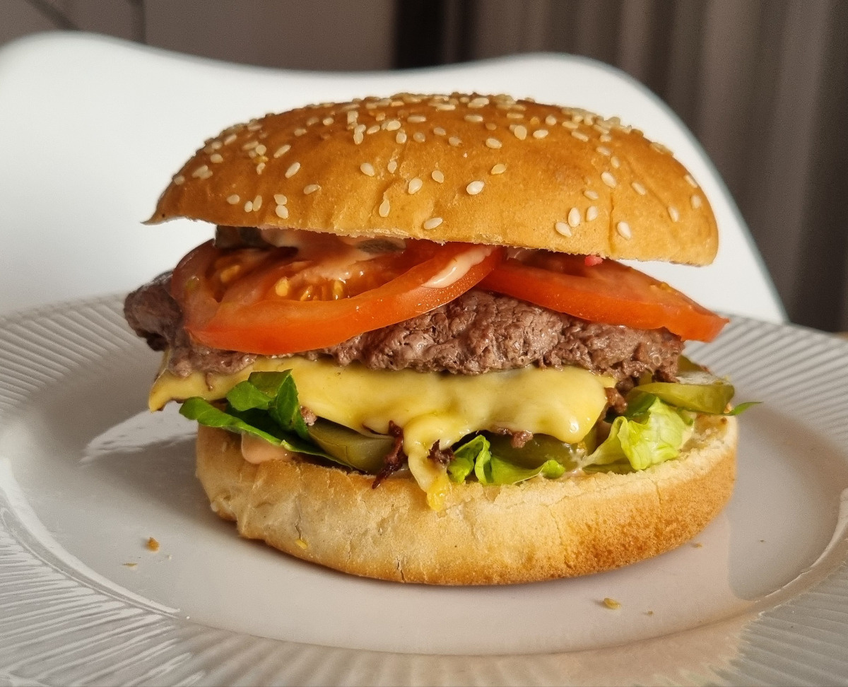 8e30b9cb-9e9a-4082-a521-f0d009060569