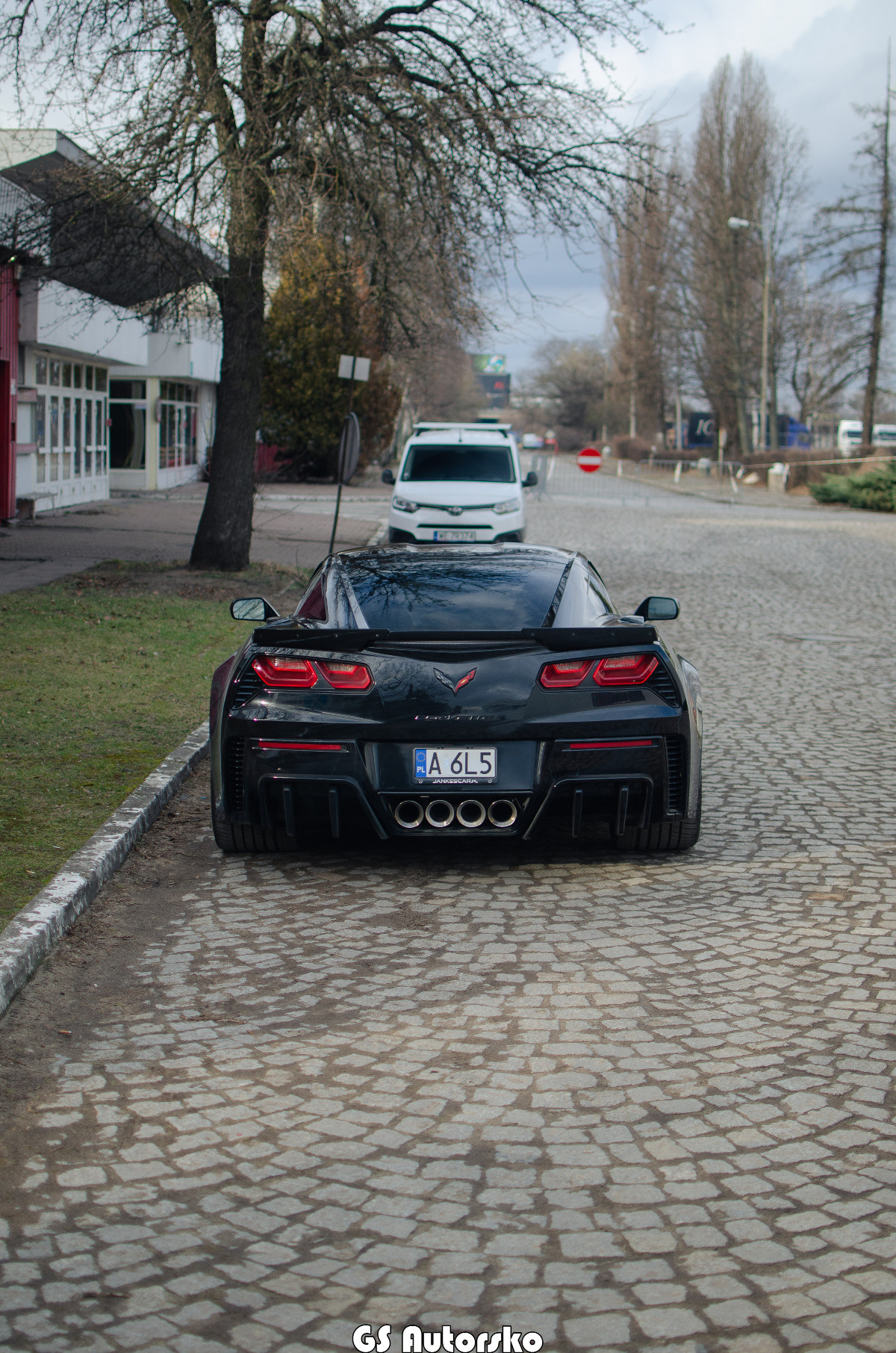 26bbcbf7-0dd5-4998-9656-23b88a7d2c68