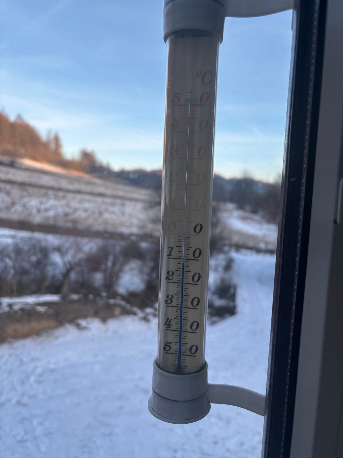 8fe3b206-6b6d-4a9e-bdaa-46f262f8f319