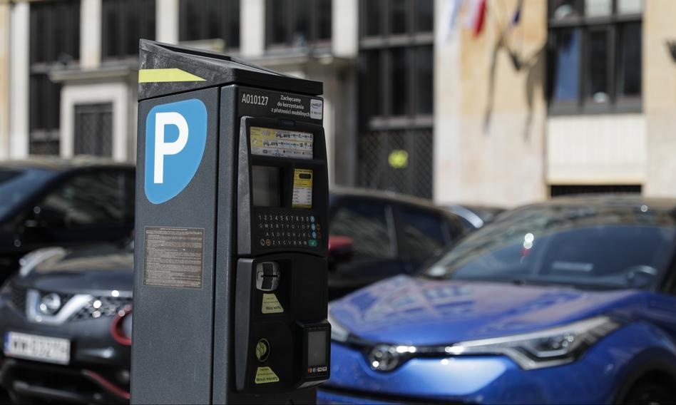 RPO interweniuje w sprawie seniora obciążonego za brak płatności kartą w Warszawie - Echo Polski • portal informacyjny, wiadomości, newsy