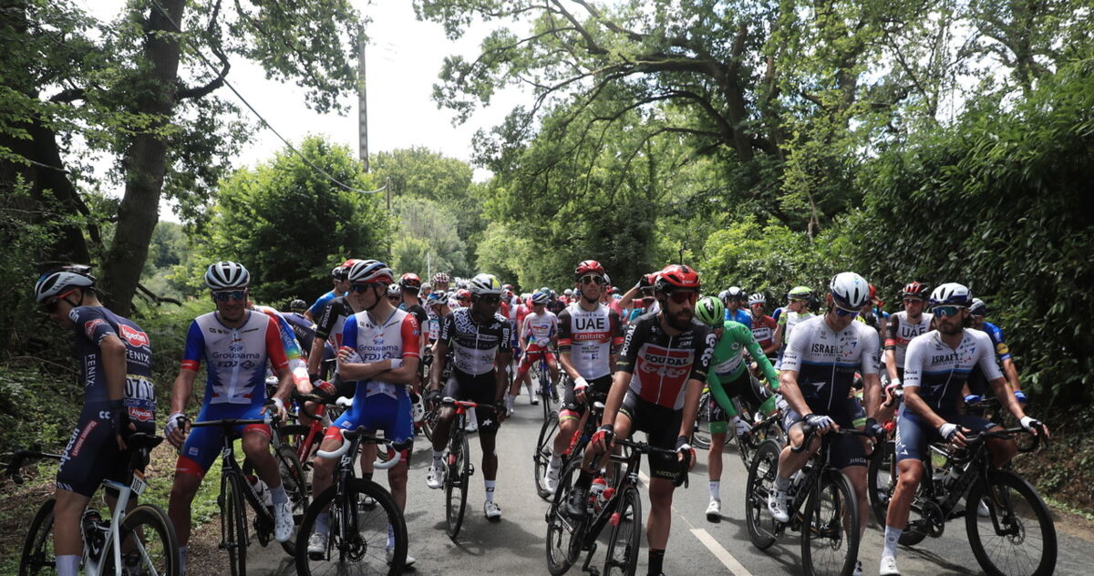 Tour de France. Protest kolarzy na trasie