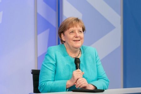 Angela Merkel i czterej prezydenci
