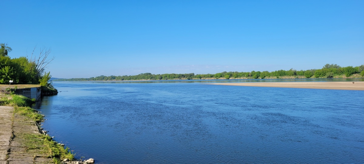 b8362ad1-89a6-4ba8-9b5c-b0387bf5b599