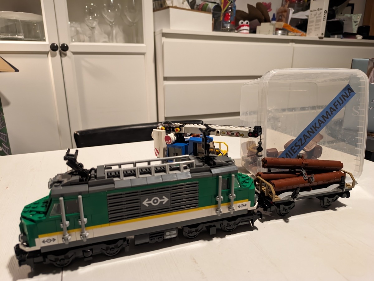 5cf88f2e-7a8e-44e9-afac-9e3d93a9ad33