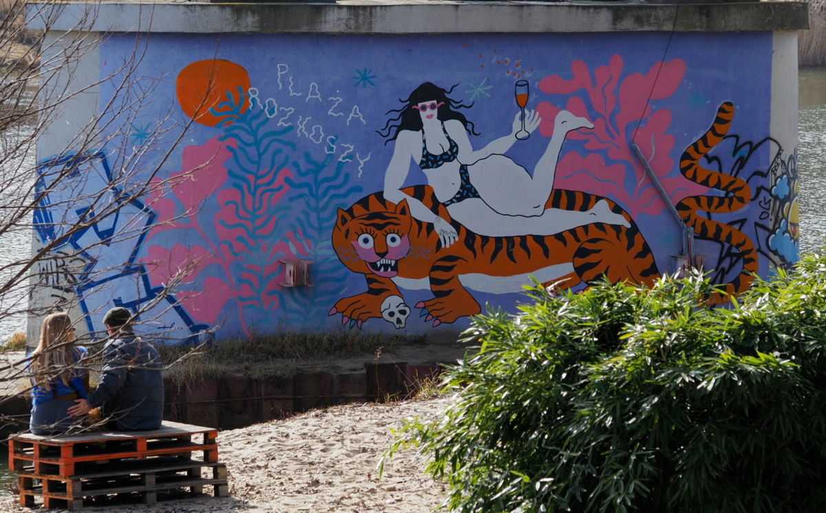 ba662583-a94e-4a20-be49-2327293a6966