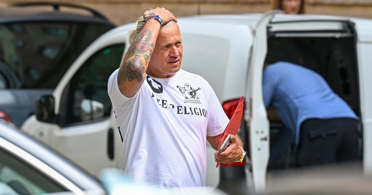 e335ae09-2cd5-46b1-9383-d71205a17dc7