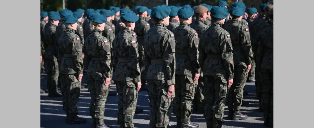 Kary cielesne i poniżanie studentów wojskowej uczelni. Zarzuty wobec dowódcy