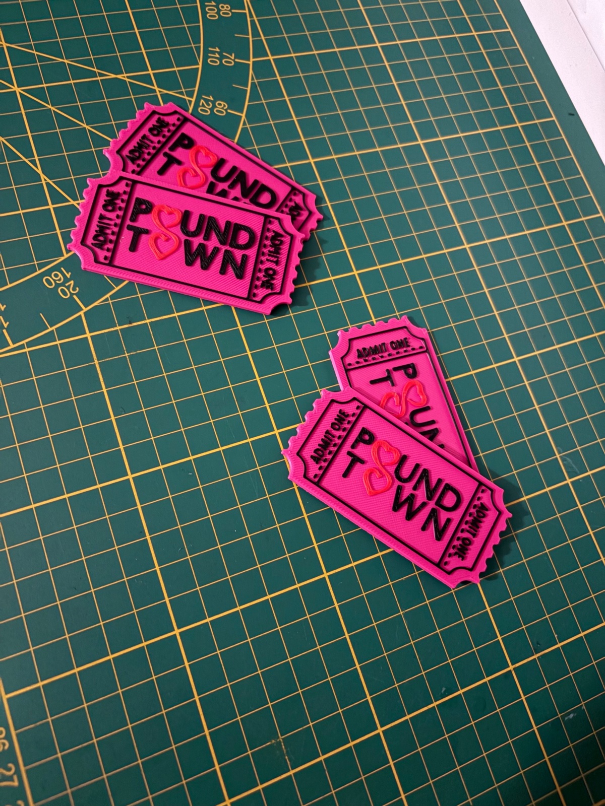 cbd126fc-d445-4a83-b2f5-c7a822a53b2f