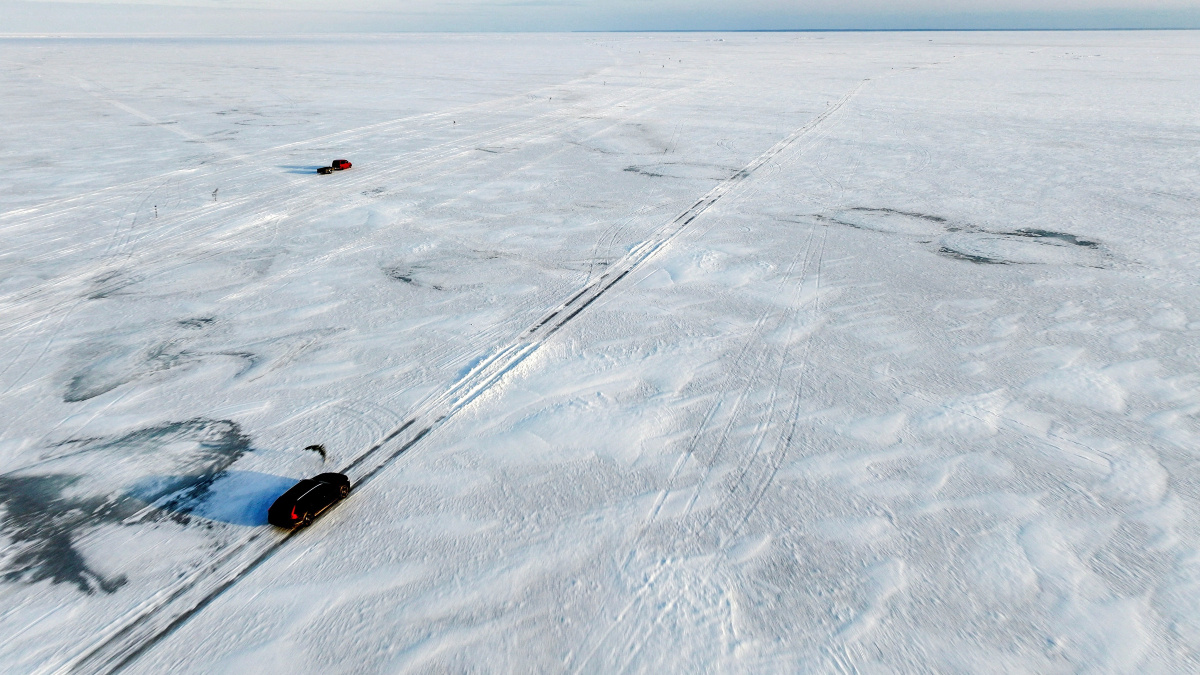 Estonia: Powstała lodowa autostrada na Bałtyku