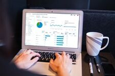 Co zmieni się w Google Analytics 4?