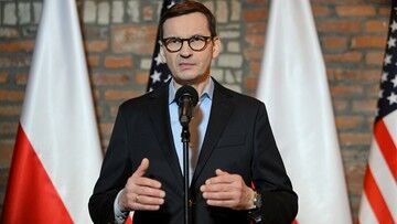 Morawiecki po spotkaniu z Blinkenem: trzeba odciąć Kreml od pieniędzy ze sprzedaży ropy i gazu