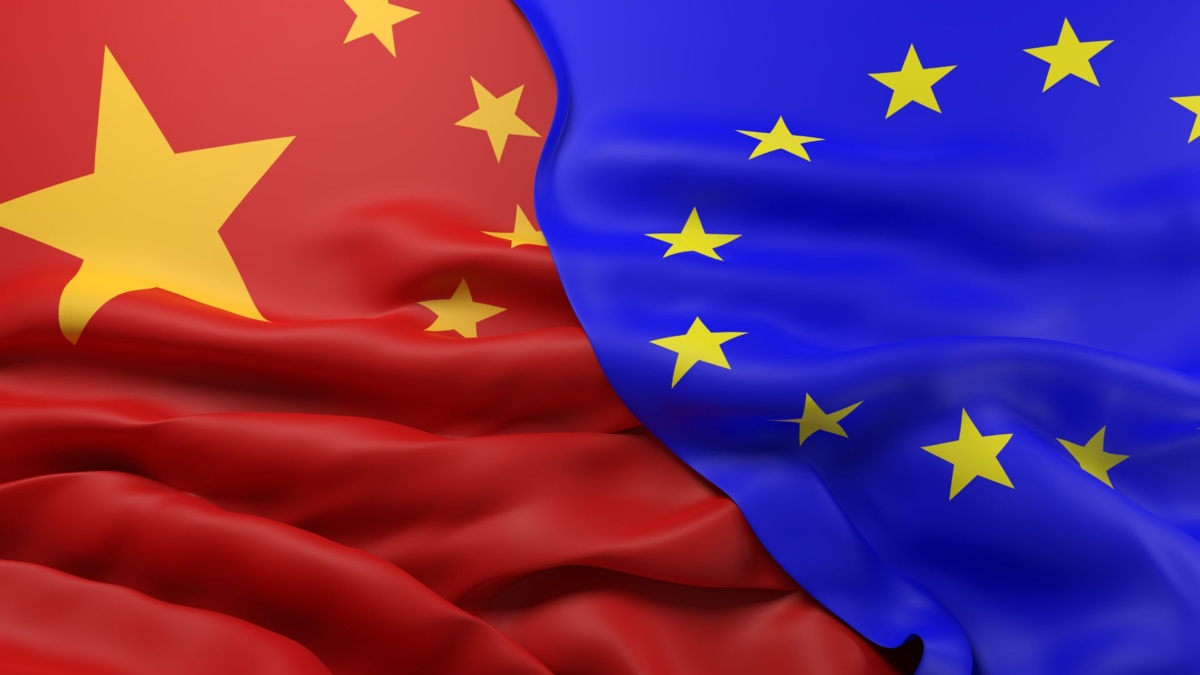 Chiny stawiają na Europę. Nowa strategia w odpowiedzi na cła Stanów Zjednoczonych - EURACTIV.pl