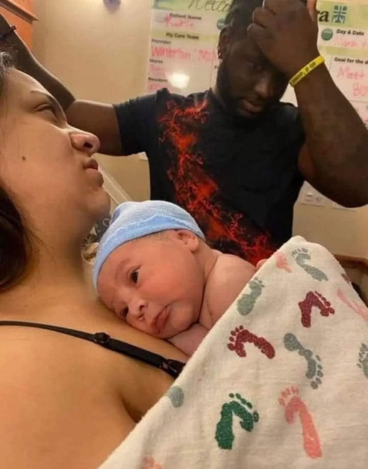 90fbb4fe-f339-4de4-99d8-727c0f9785af