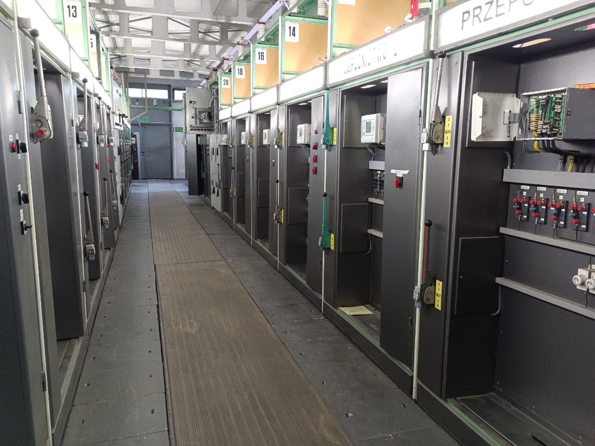 12aea13e-2b43-49e8-832f-546272ec5814