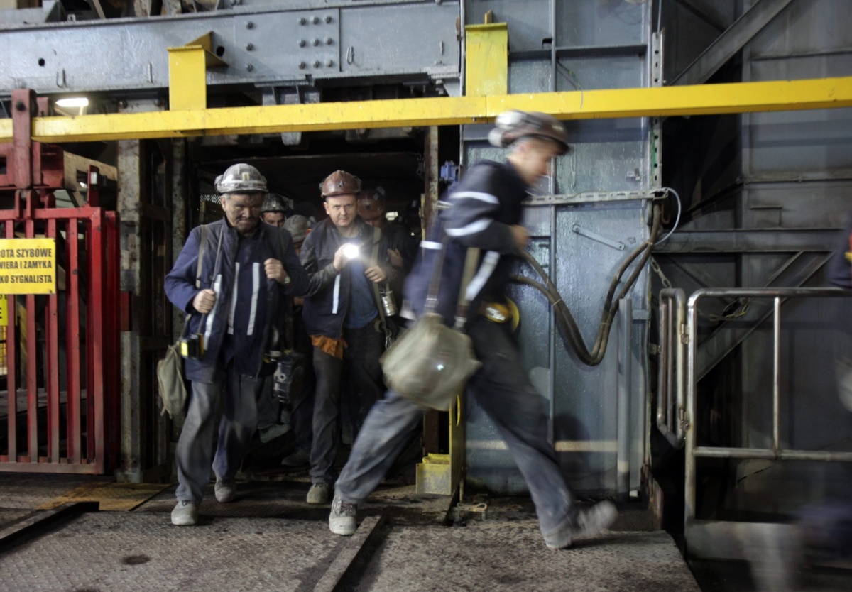 Ustawa górnicza przyjęta. Likwidacja kopalń, osłony i mniejsze dopłaty