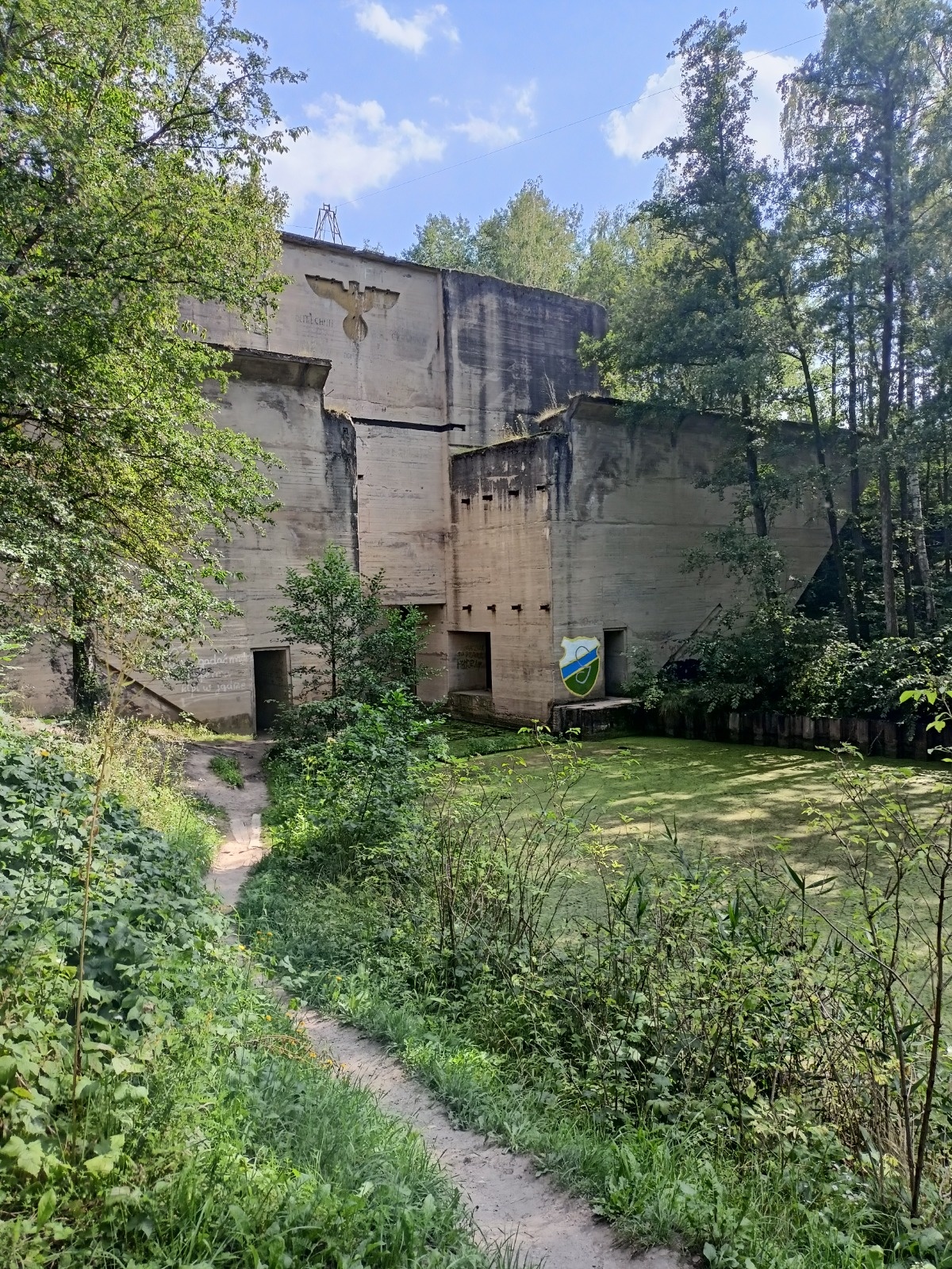 7c93bae0-8750-47a3-ab97-6967e07a2bb3