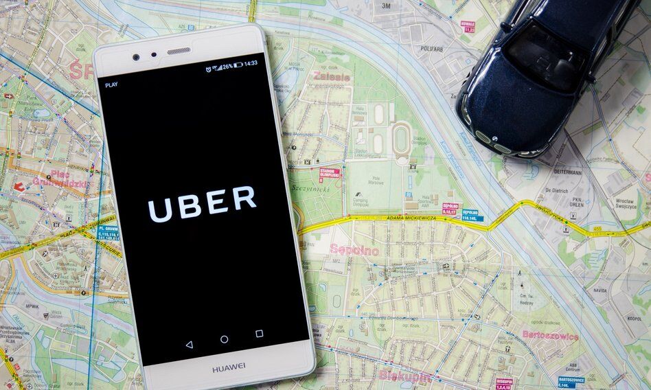 Kierowca Ubera jak kurier - dostarczy paczkę