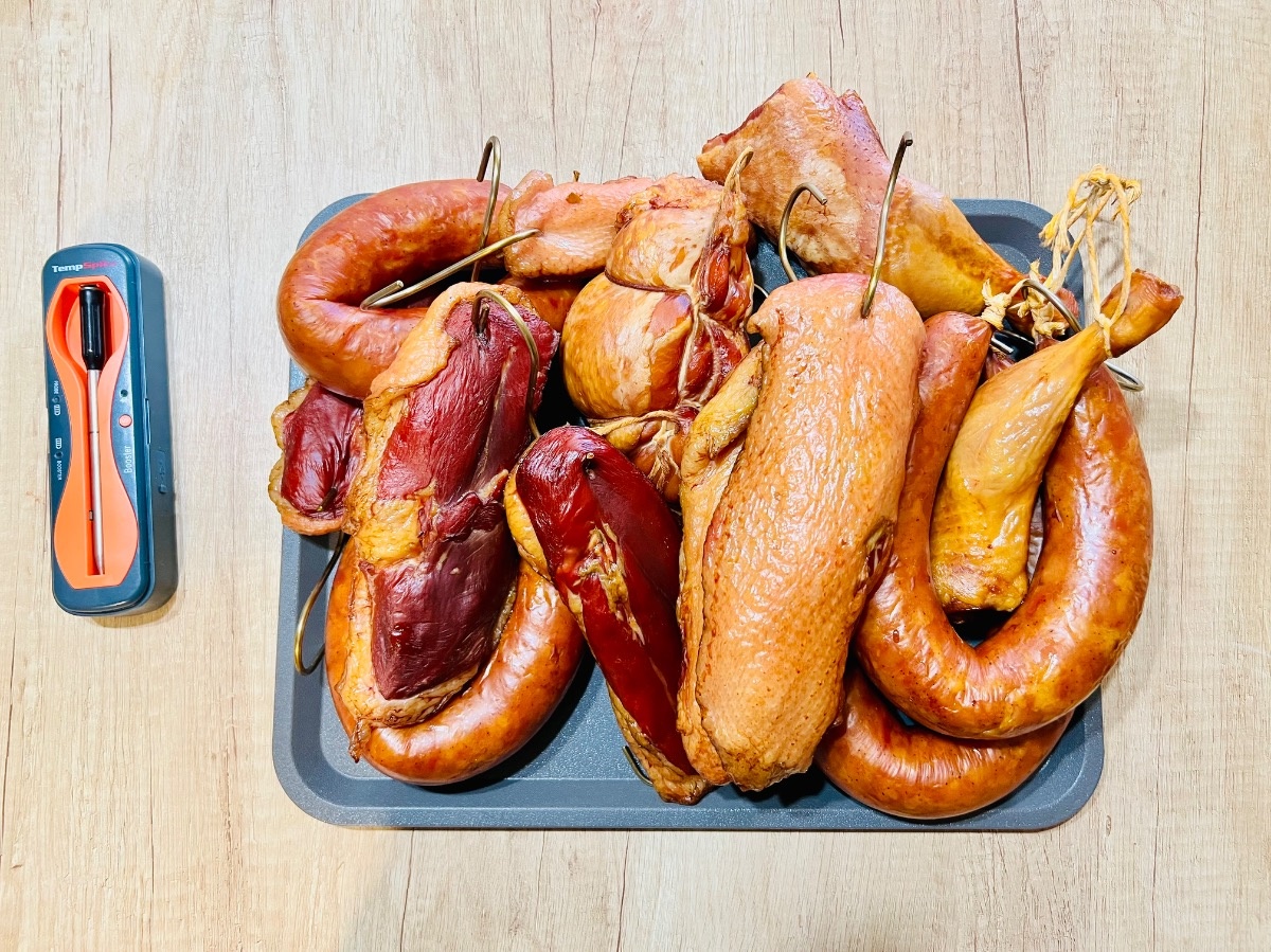 a238401a-d594-4e99-8f4e-4d04261bfe43