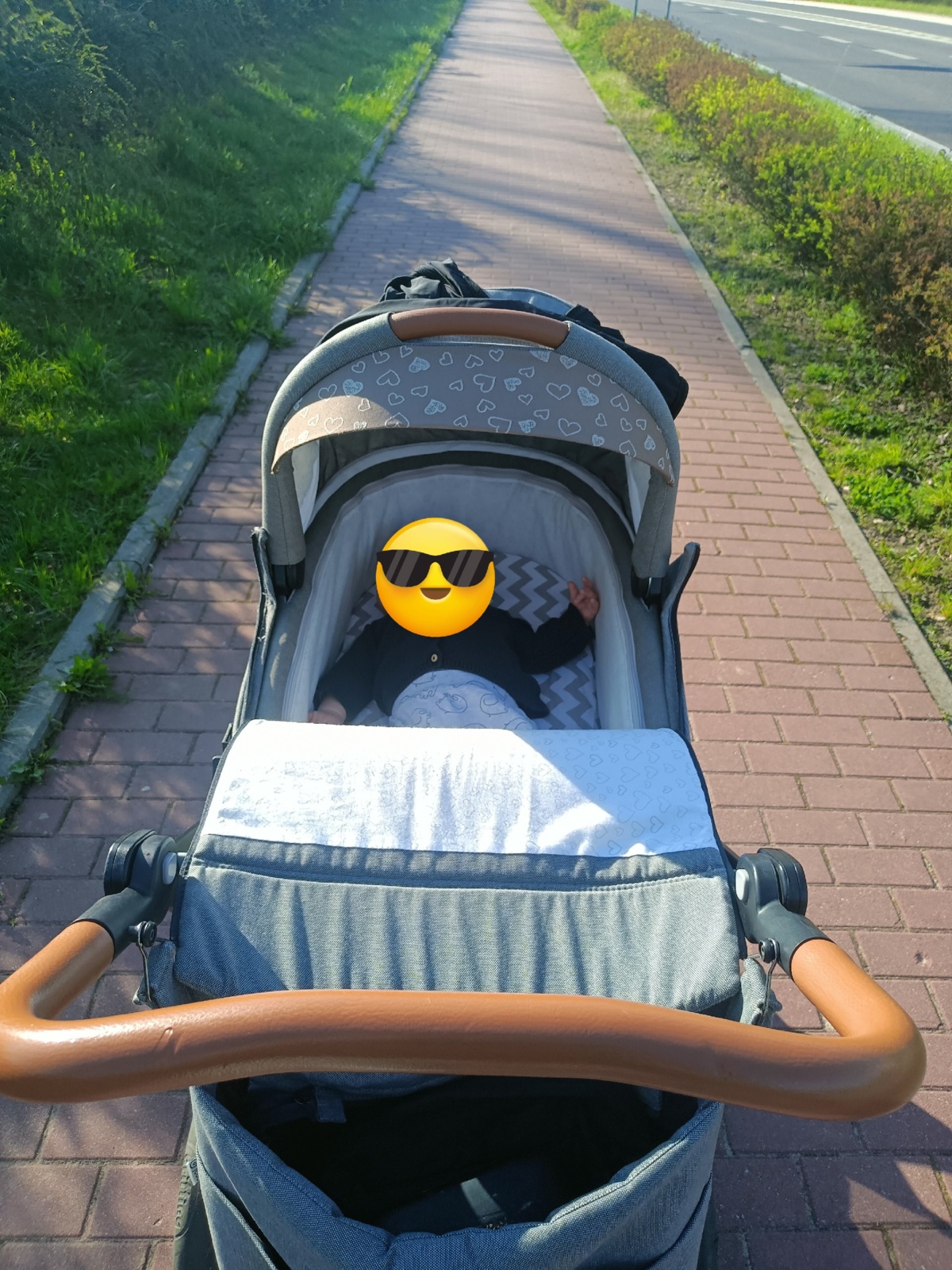 93b09e34-d066-4ffa-9b83-8ff03ab3c1c3