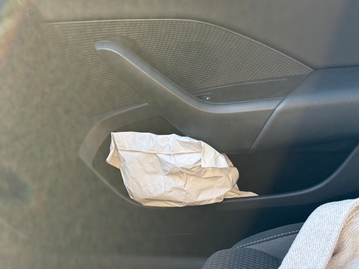 d6269d3a-320c-4459-acfe-dcc9a6663824