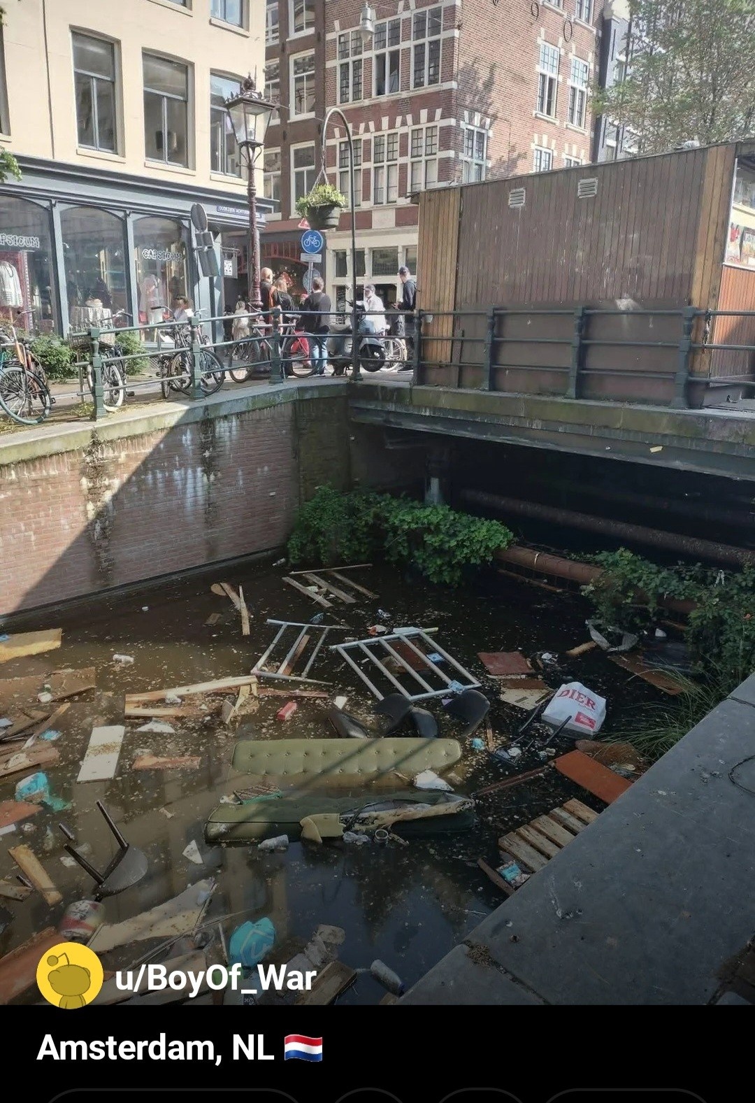 7c0a61ca-d483-421b-af3b-3bd9d2e1d8a4