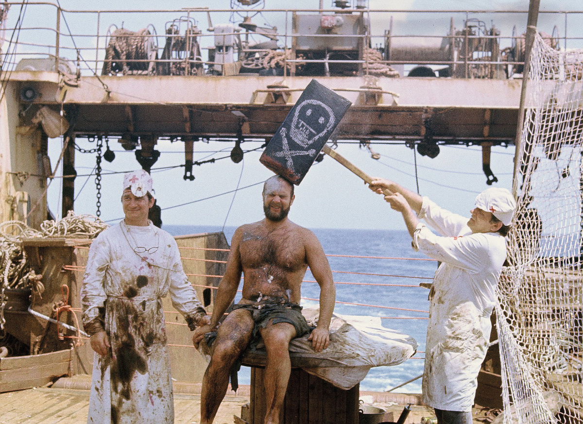 7b0348f1-46e2-4c3d-baeb-f50cf5bbf2ce