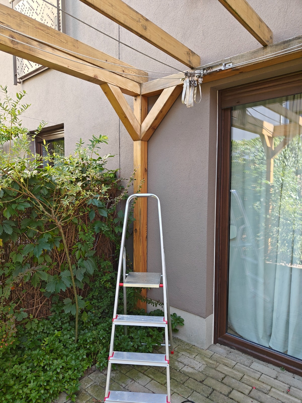 6dfc92fb-6fea-48e3-af27-8e4daf1b2ed4