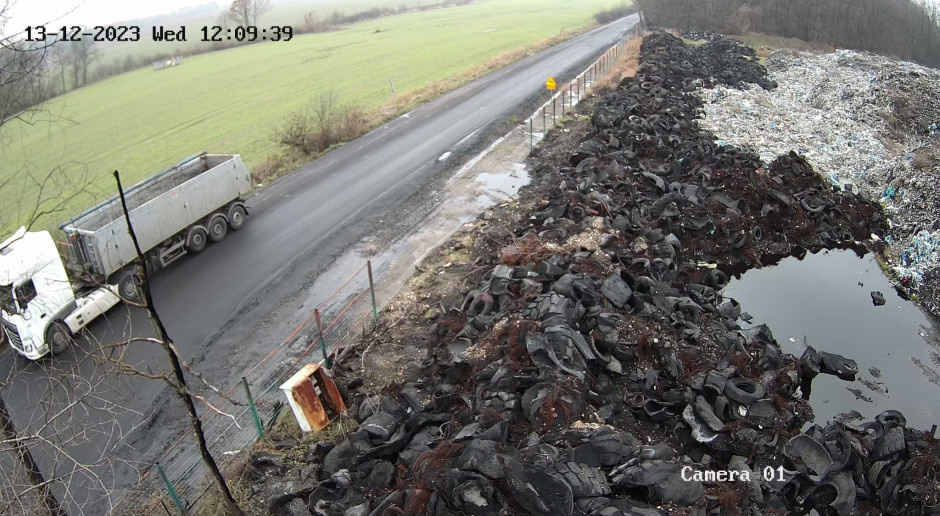 To wysypisko nigdy nie było legalne. Miasto je usunie, ale musi wziąć pożyczkę