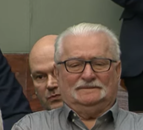 4224fbb4-a878-41cc-9569-4a6eae8c6815