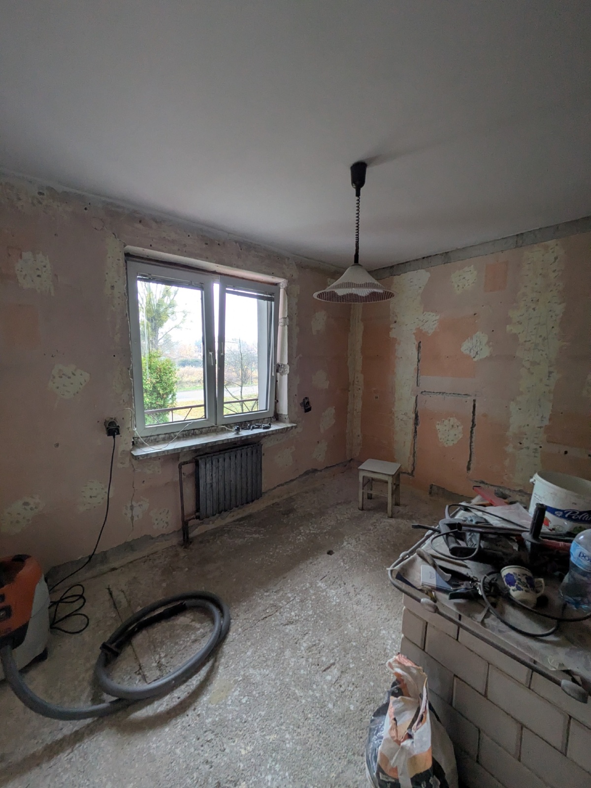 aabf762c-8946-4f1d-9be5-84c5a829a4f4