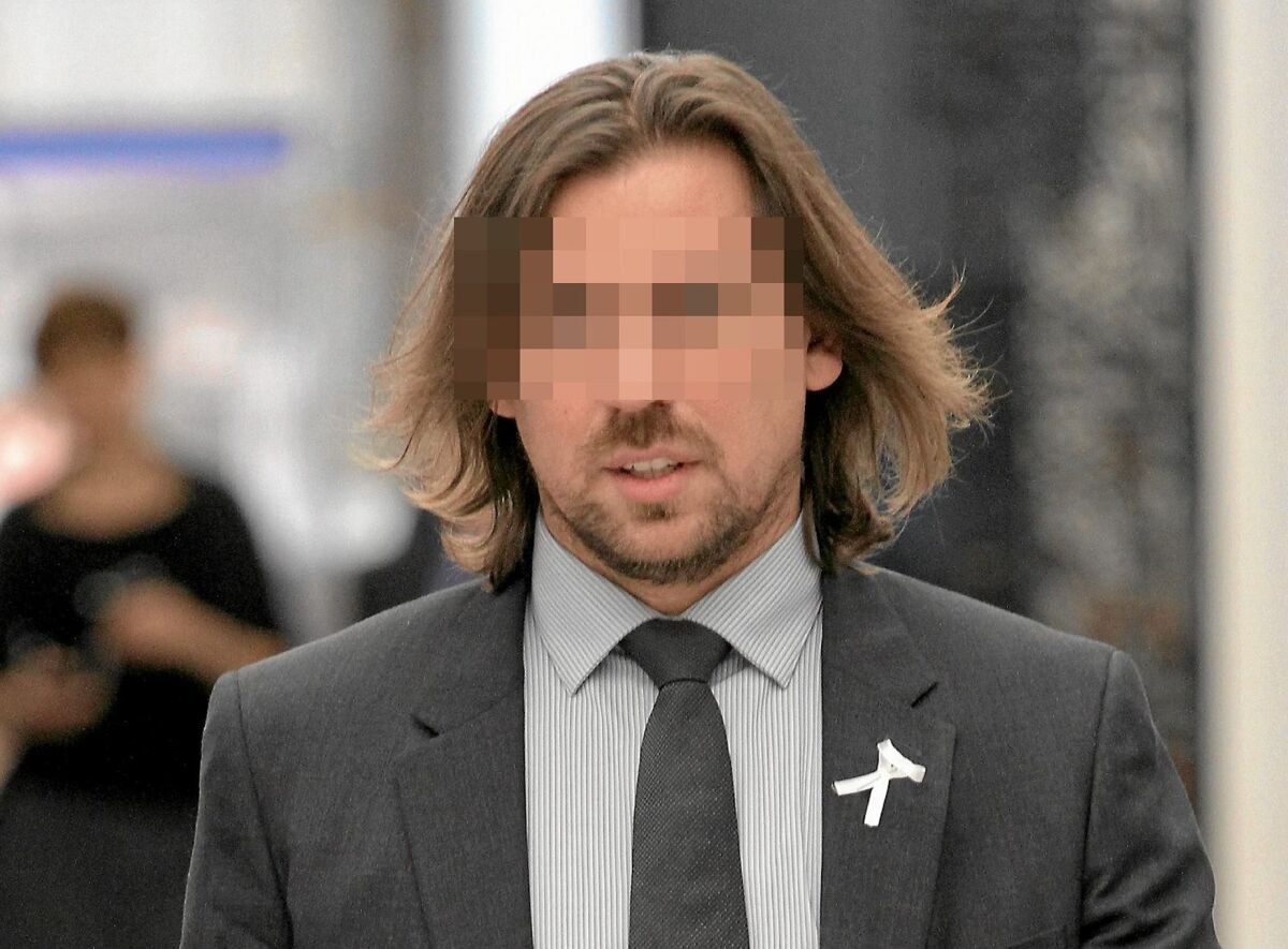 Agent Tomek na ławie oskarżonych. Sprawa dotyczy wielomilionowych wyłudzeń