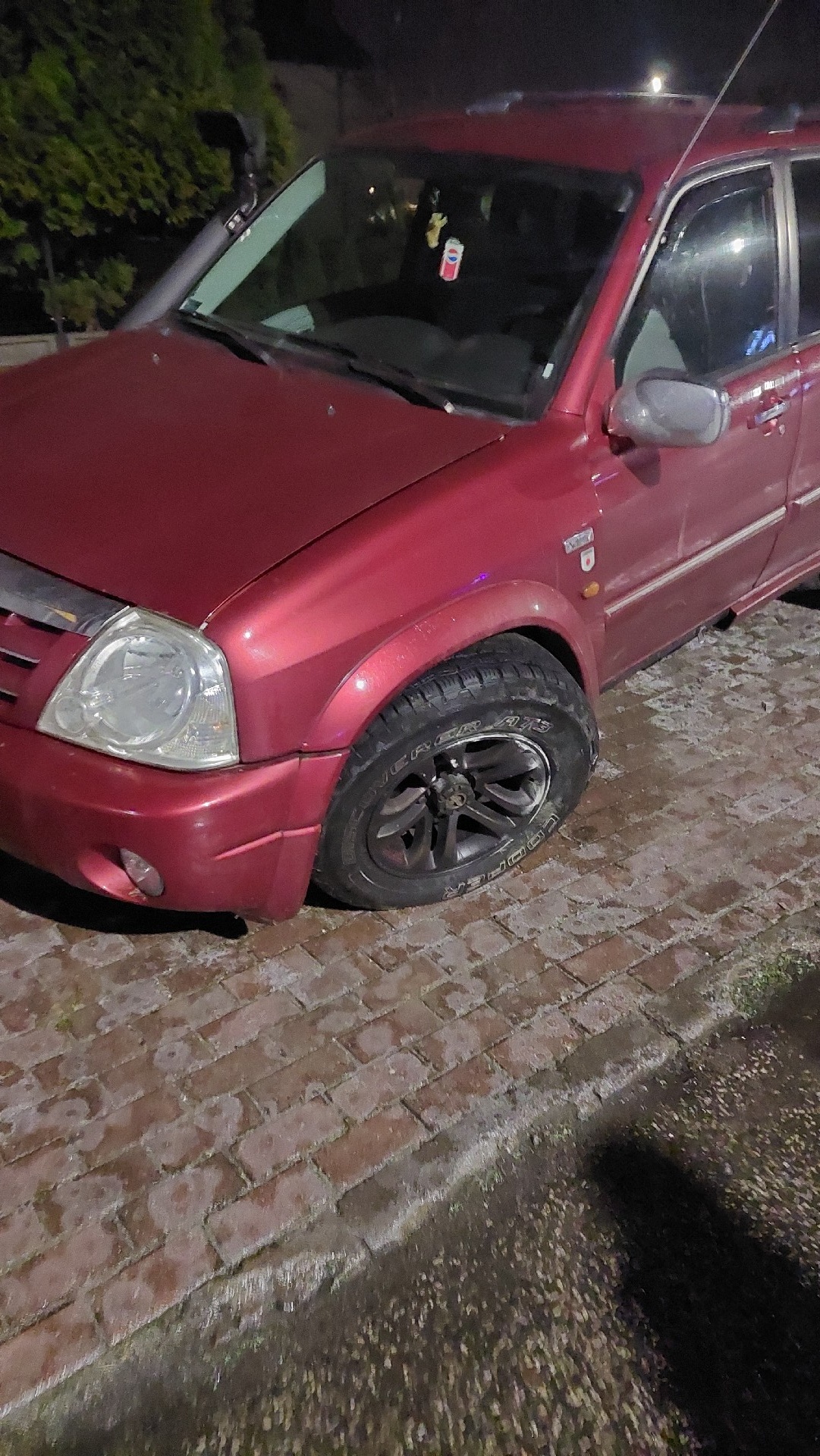 e7eb908d-64ef-4c38-8280-769ad195feb7