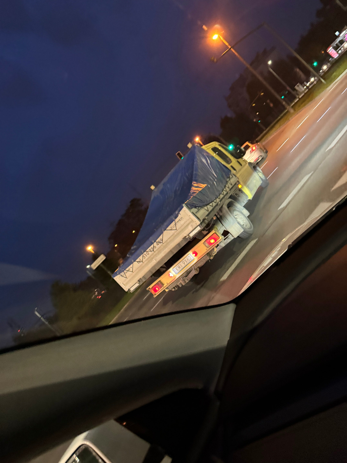 b4e64000-e668-4d31-847d-1b835764de39