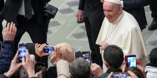 Watykan: Chwila ciszy dla tych, którzy zabili się po utracie pracy w pandemii