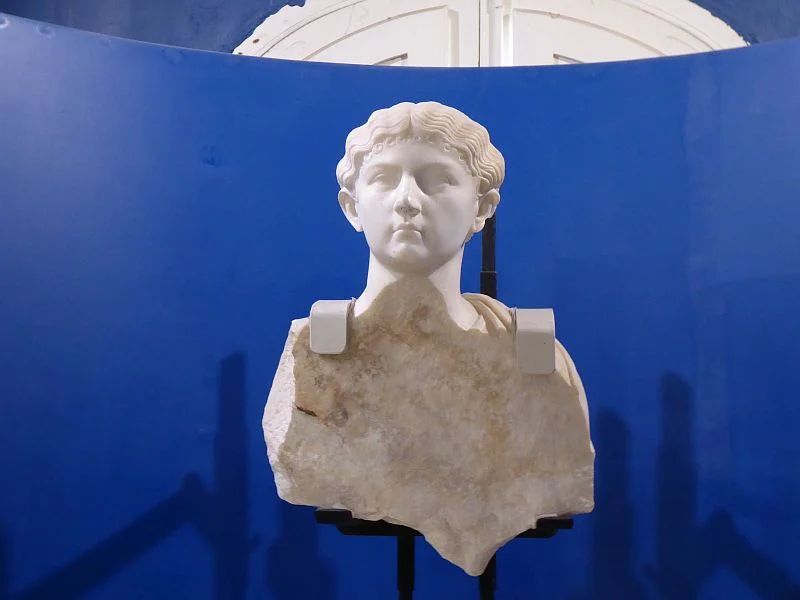 f862a147-f719-4ca4-b99d-8e459b7b2c1c