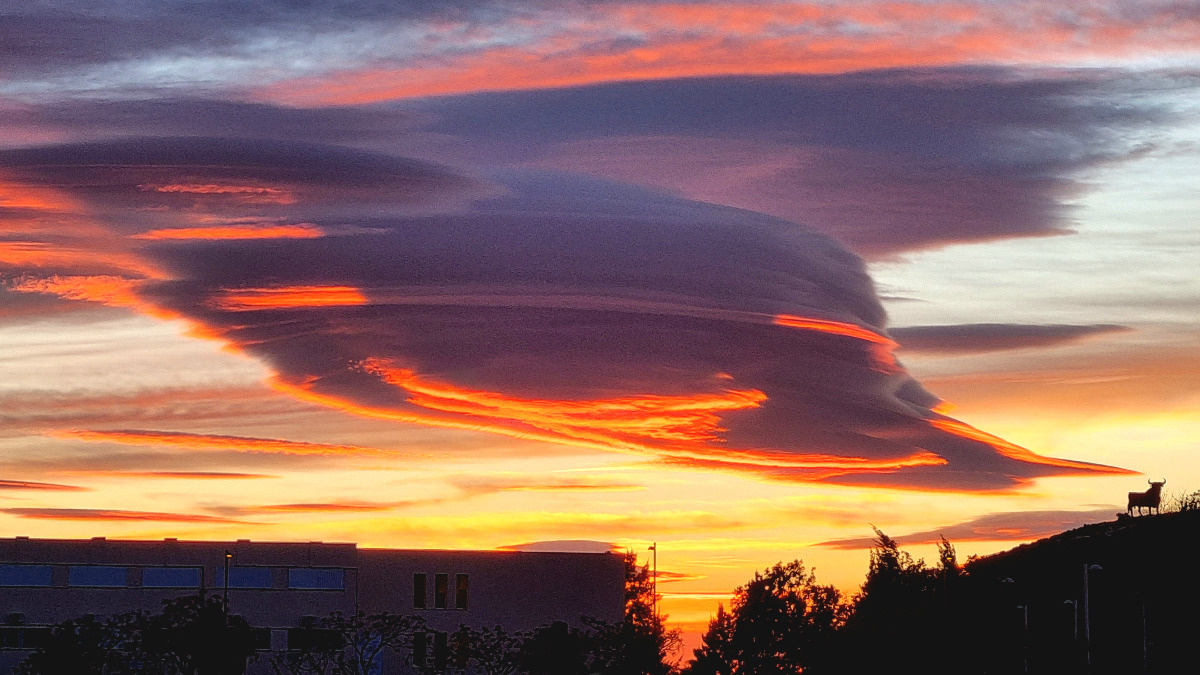 33421585-9f75-4638-a3e8-7e488f6457df