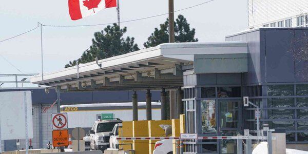 Kolejne zakażenia wariantem Omikron w Kanadzie. 115 podróżnych w izolacji