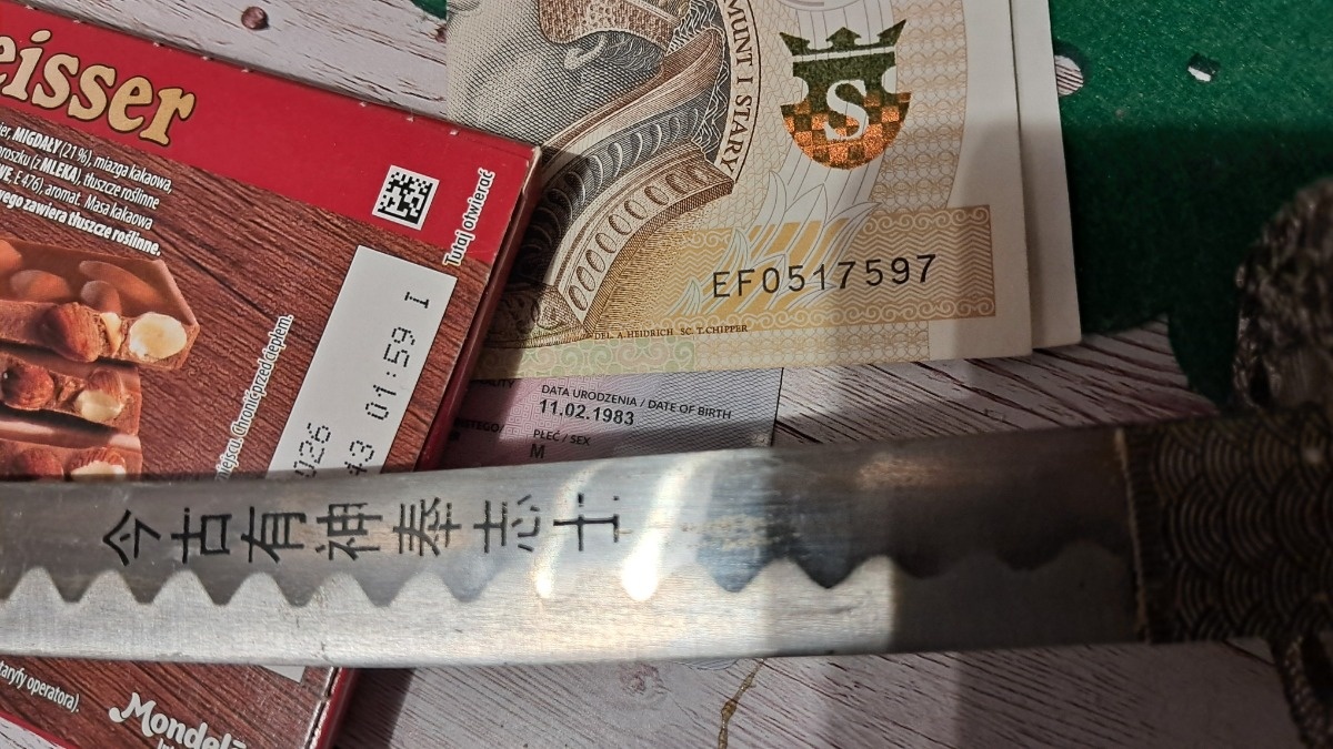 1efa1833-be09-43a4-9406-d7f616405f8b