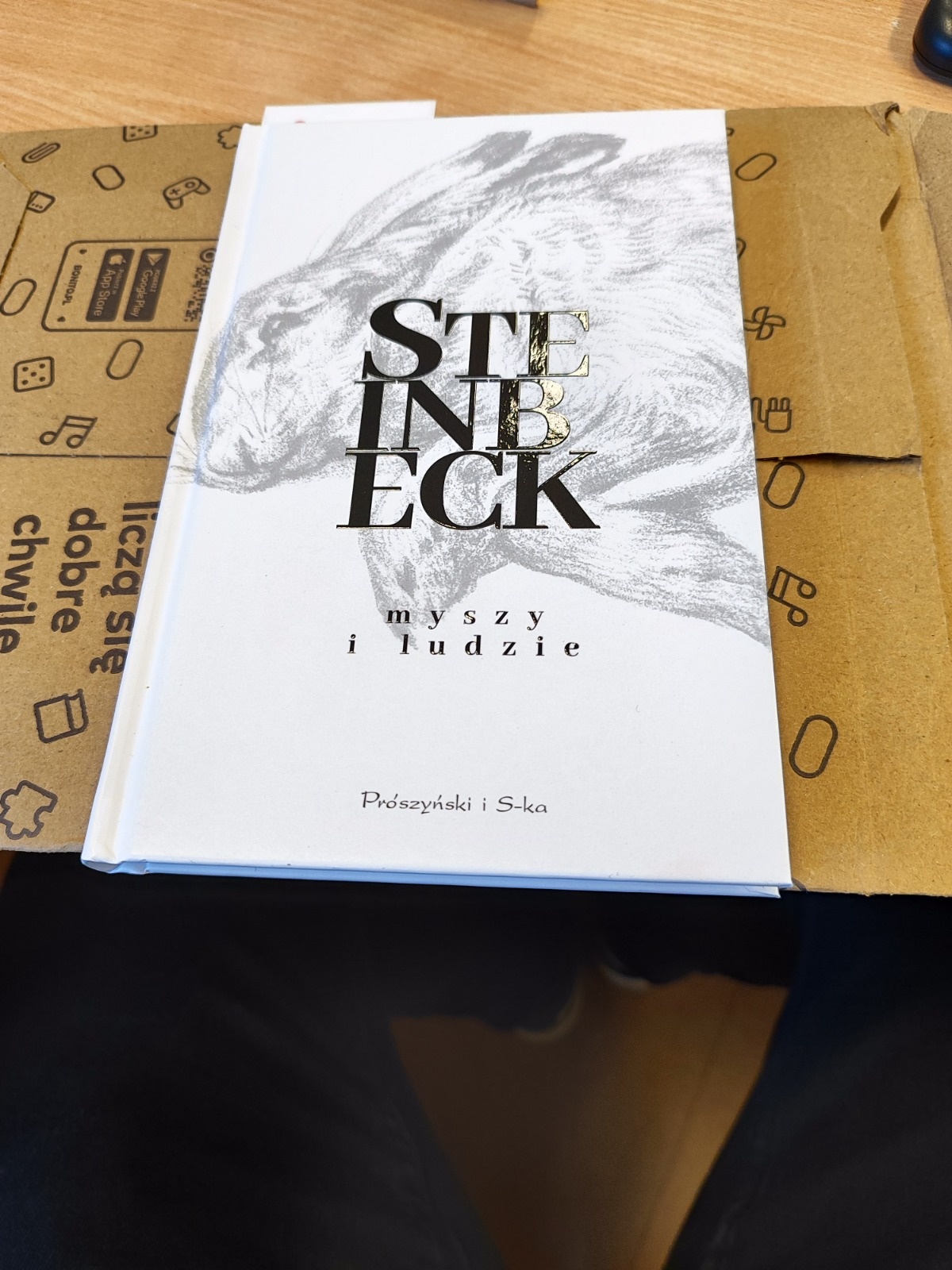 ee048558-41ea-431e-9734-692ed410693c