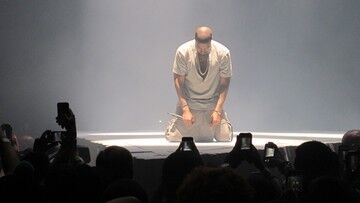 Premier Australii ostrzega Kanye Westa, że przed trasą musi zaszczepić się przeciwko COVID-19