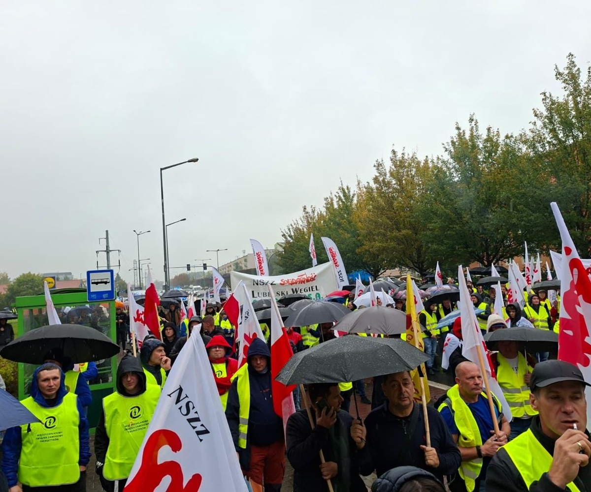 Strajk pracowników Enei o układ zbiorowy pracy